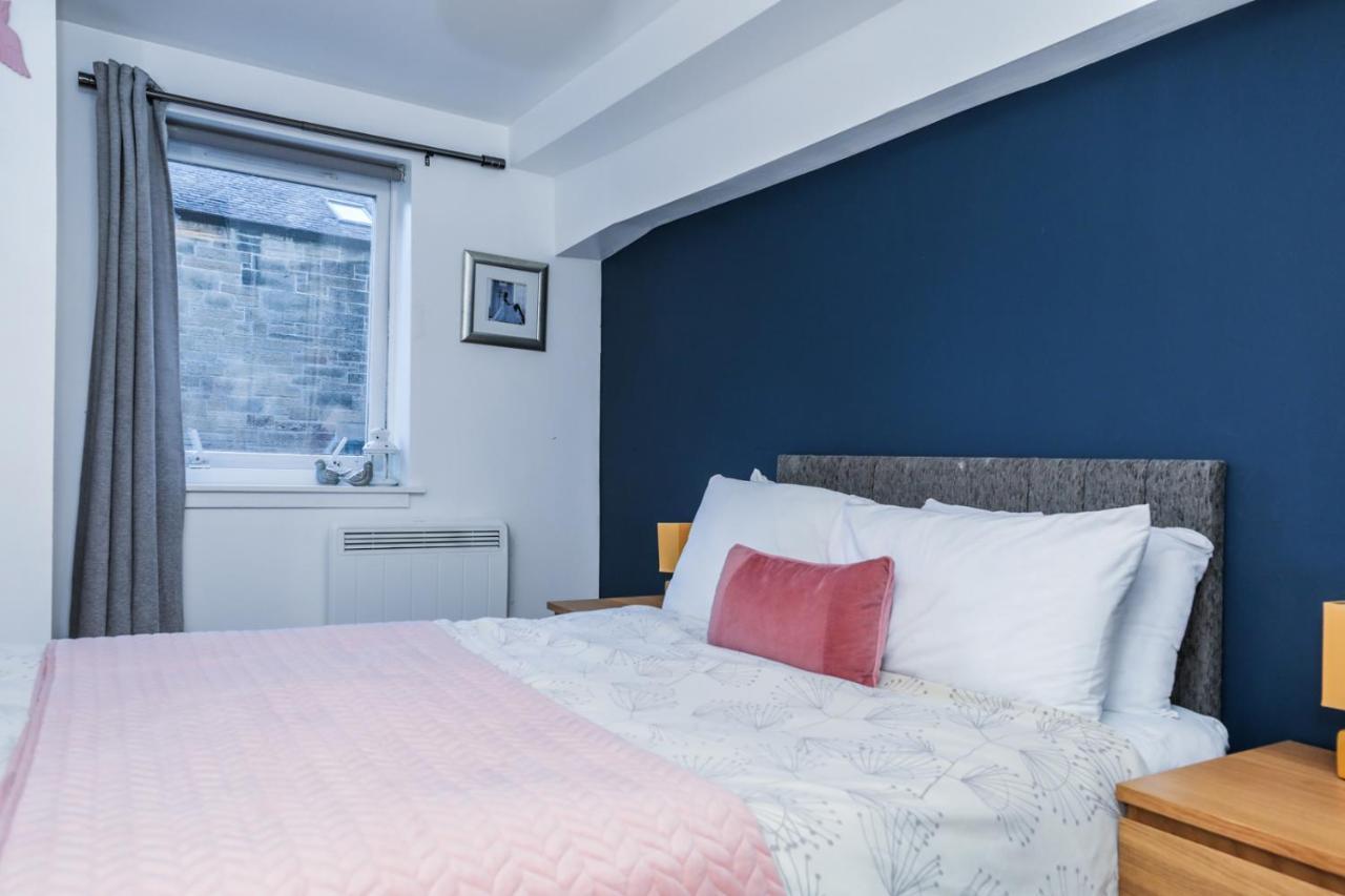 Beautiful 1-Bed Apartment Near Castle Эдинбург Экстерьер фото